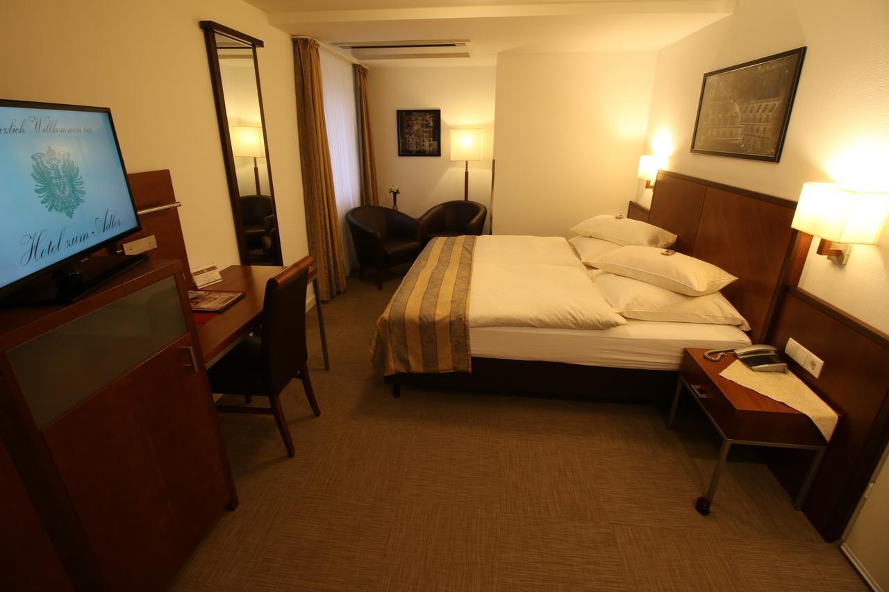 Hotel Zum Adler ボン エクステリア 写真